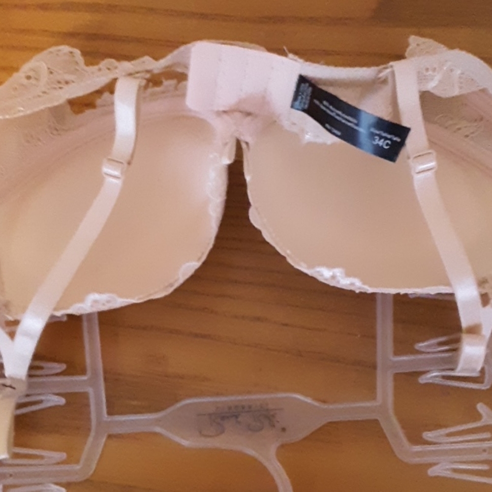 Bra - Picture 2 of 2